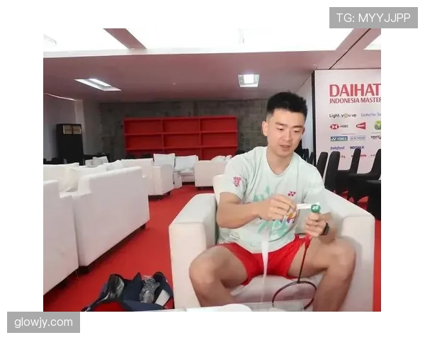 看郑思维的私服单子，我只想把银行卡藏起来